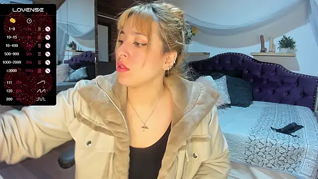 sophialyh 1 online show from 9, 10, 2025