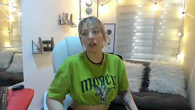 sophialyh 1 online show from 27, 11, 2025