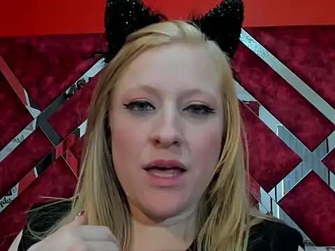 AliceCat 01 online show from 3, 12, 2025