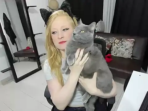 AliceCat 01 online show from 10, 1, 2026