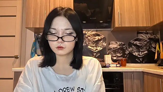 Beeping Creature online show from 10, 1, 2026