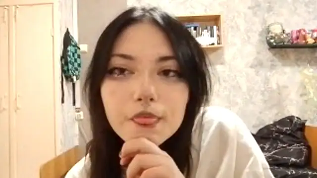 Beeping Creature online show from 1, 11, 2025