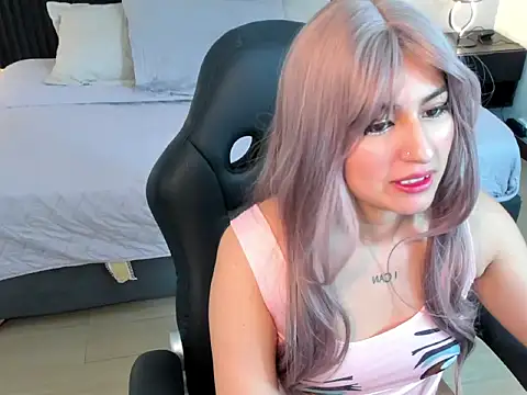 Maya Rivers online show from 30, 9, 2025