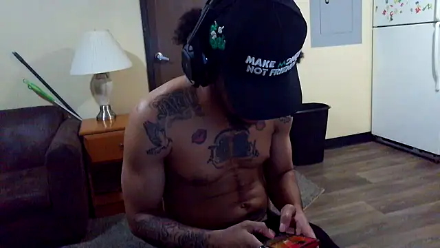 thefreakscomeoutatnight online show from 25, 4, 2026