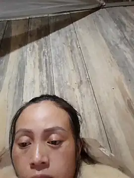 Tuyet xx online show from 8, 11, 2025