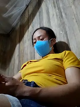 Tuyet xx online show from 9, 10, 2025