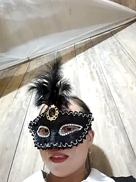 Tuyet xx online show from 1, 10, 2025