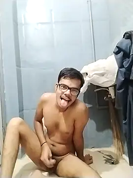 sexybobby13 online show from 17, 10, 2025