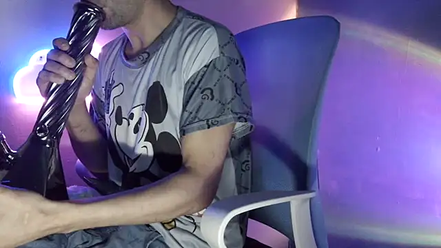 highinhtxx online show from 9, 5, 2026