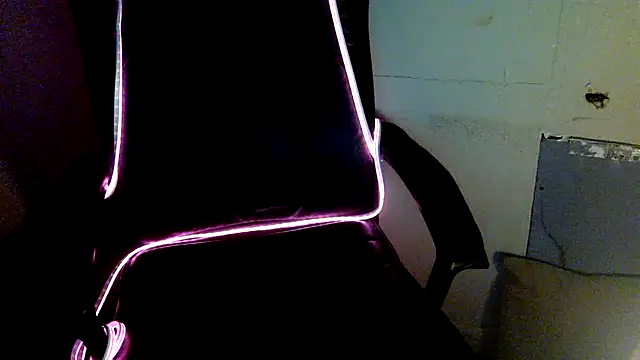 Snapshot of highinhtxx chatting on 11, 2, 2026 highinhtxx online show from 11, 2, 2026