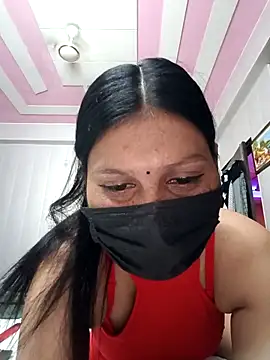 Snapshot of Tanya-905 chatting on 8, 5, 2026 Tanya-905 online show from 8, 5, 2026