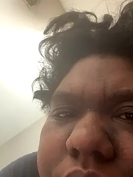 Angelslays online show from 11, 10, 2025