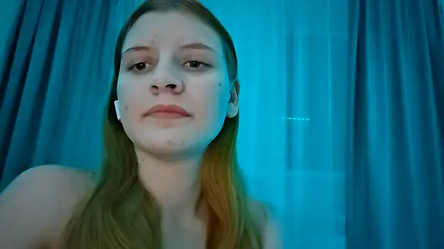 LynteriLain online show from 13, 11, 2025