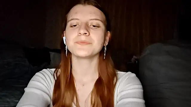 LynteriLain online show from 24, 10, 2025