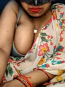 Snapshot of Hot__bhabhi_99 chatting on 29, 7, 2026 Hot bhabhi 99 online show from 29, 7, 2026