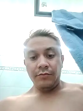 Ricuss9 online show from 8, 11, 2025