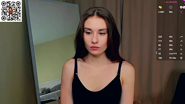 MinaRuzzo online show from 17, 11, 2025