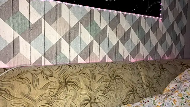 RebelKitsune online show from 11, 11, 2025