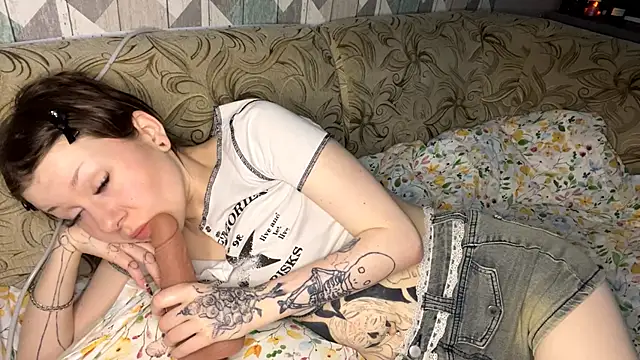 RebelKitsune online show from 19, 11, 2025