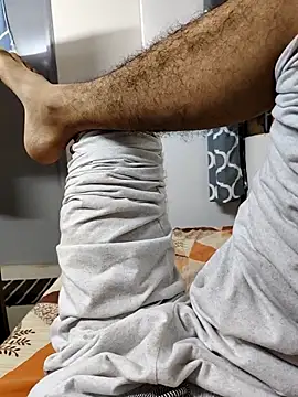 Mallu kalikar 69 online show from 16, 10, 2025