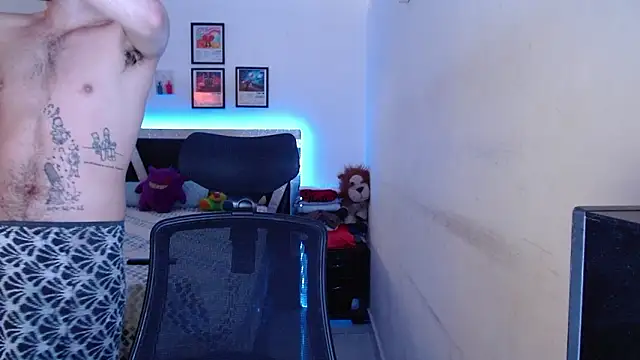 Snapshot of Sebasxxl12 chatting on 9, 2, 2026 Sebasxxl12 online show from 9, 2, 2026