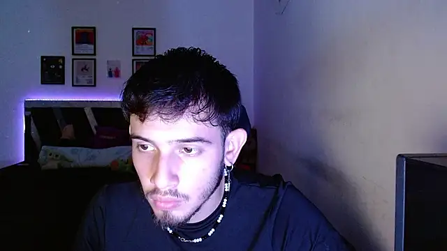 Snapshot of Sebasxxl12 chatting on 11, 2, 2026 Sebasxxl12 online show from 11, 2, 2026