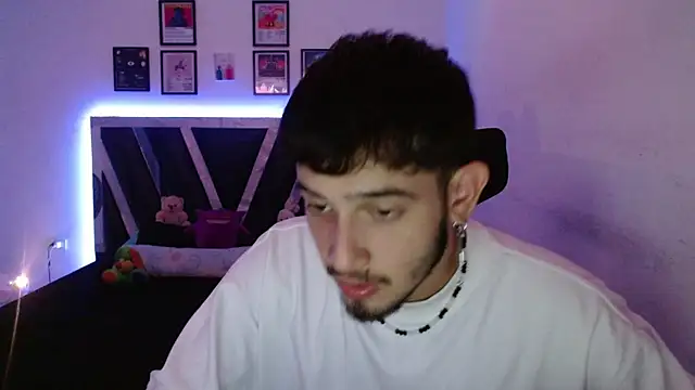 Sebasxxl12 online show from 18, 12, 2025