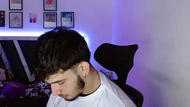 Sebasxxl12 online show from 20, 10, 2025