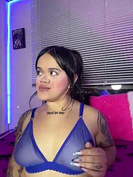 Sussyroxxx online show from 3, 5, 2026