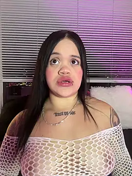 Sussyroxxx online show from 2, 6, 2026