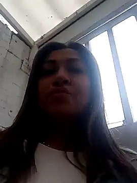 chloe  Jones  online show from 14, 11, 2025