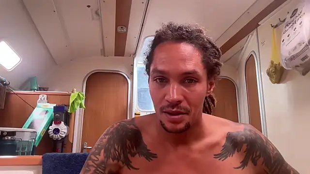 Monk and Mia online show from 25, 10, 2025