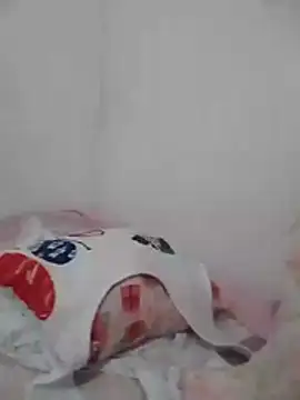 misteriosabb000 online show from 5, 11, 2025