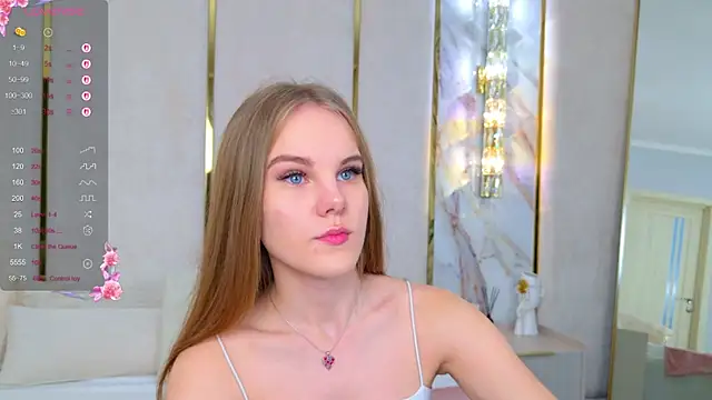 Lili Lohan online show from 9, 10, 2025