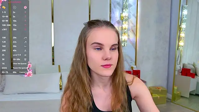 Lili Lohan online show from 5, 12, 2025