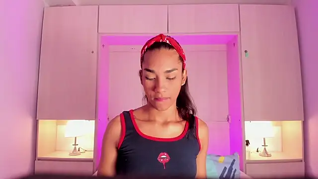 Snapshot of AnahiCollins chatting on 17, 2, 2026 AnahiCollins online show from 17, 2, 2026