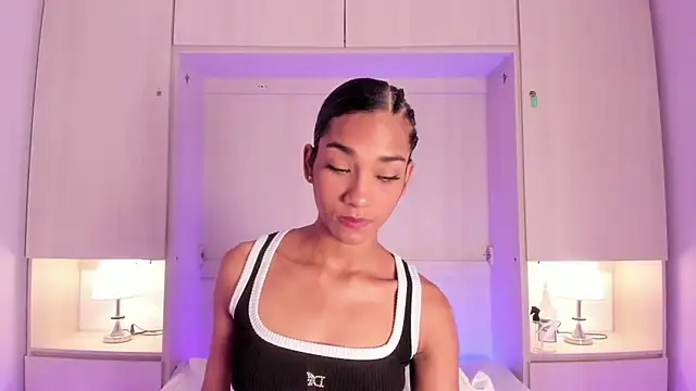AnahiCollins online show from 14, 5, 2026