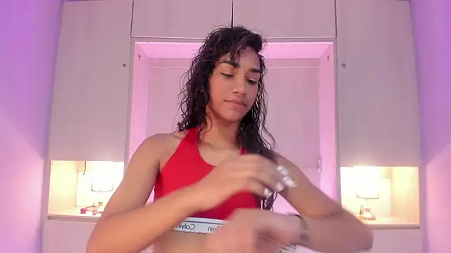 Snapshot of AnahiCollins chatting on 1, 3, 2026 AnahiCollins online show from 1, 3, 2026