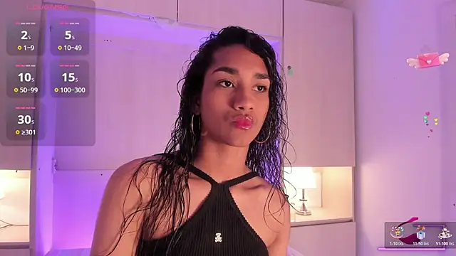 AnahiCollins online show from 13, 11, 2025