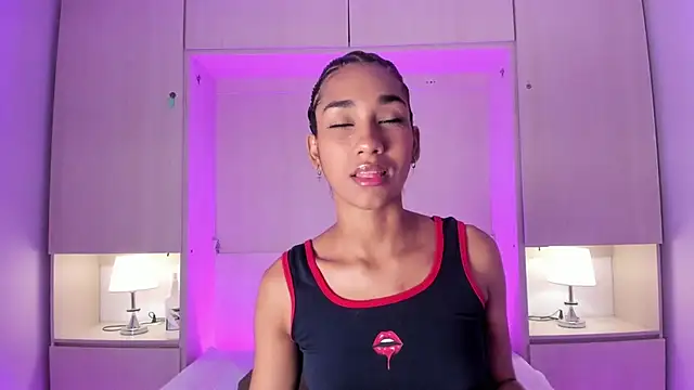 AnahiCollins online show from 19, 5, 2026