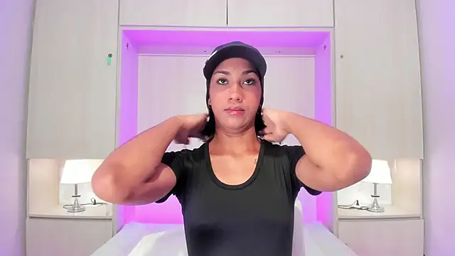 Snapshot of AnahiCollins chatting on 17, 6, 2026 AnahiCollins online show from 17, 6, 2026