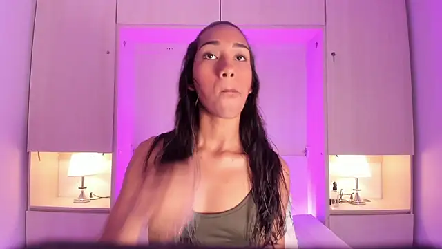 AnahiCollins online show from 31, 3, 2026