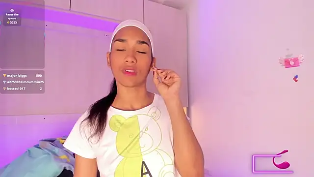 AnahiCollins online show from 26, 11, 2025