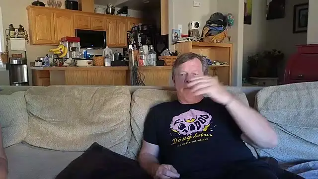 TheMatureCouple online show from 7, 5, 2026