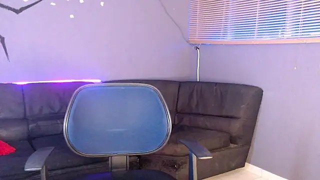 Kuregari xs online show from 21, 10, 2025