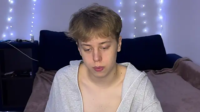  bee boy  online show from 15, 10, 2025