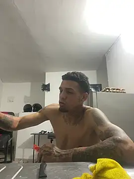 Snapshot of Valentino-elTuyo chatting on 12, 7, 2026 Valentino-elTuyo online show from 12, 7, 2026