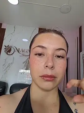 EmmaValencia  online show from 22, 5, 2026
