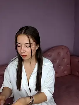 Snapshot of EmmaValencia_ chatting on 23, 11, 2025 EmmaValencia online show from 23, 11, 2025