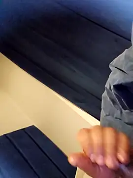 Snapshot of Hotboy-534 chatting on 10, 10, 2025 Hotboy-534 online show from 10, 10, 2025